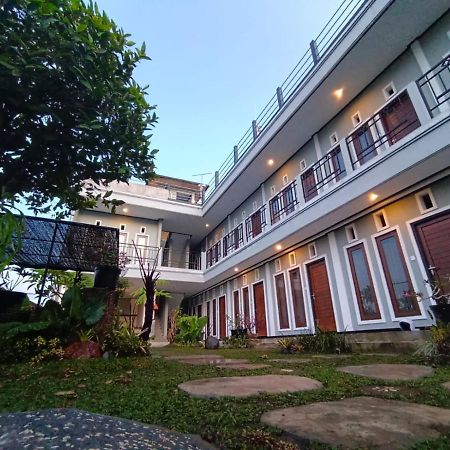 Апартаменты Gending Sari House Убуд Экстерьер фото